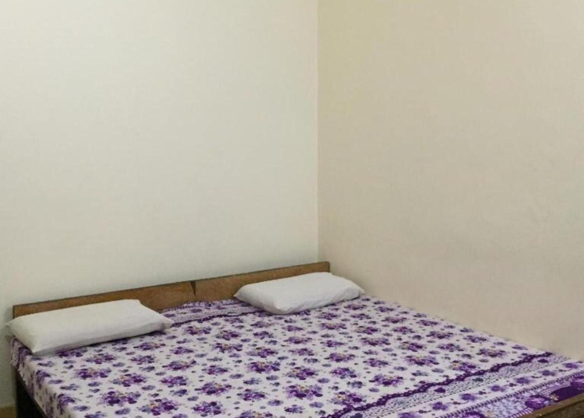 Grg Shanti Guest House Varanasi Near Manikarnika Ghat Eksteriør billede