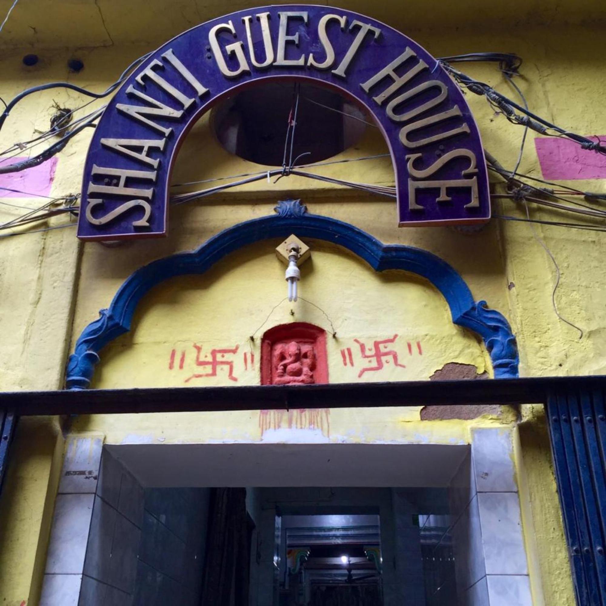 Grg Shanti Guest House Varanasi Near Manikarnika Ghat Eksteriør billede