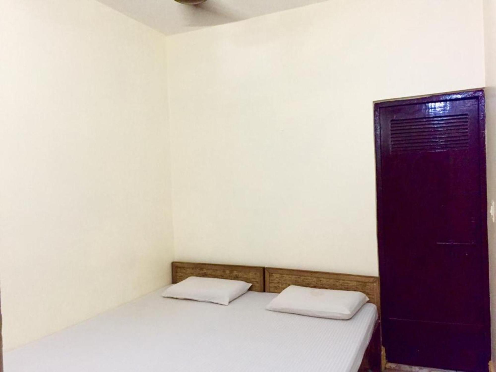 Grg Shanti Guest House Varanasi Near Manikarnika Ghat Eksteriør billede