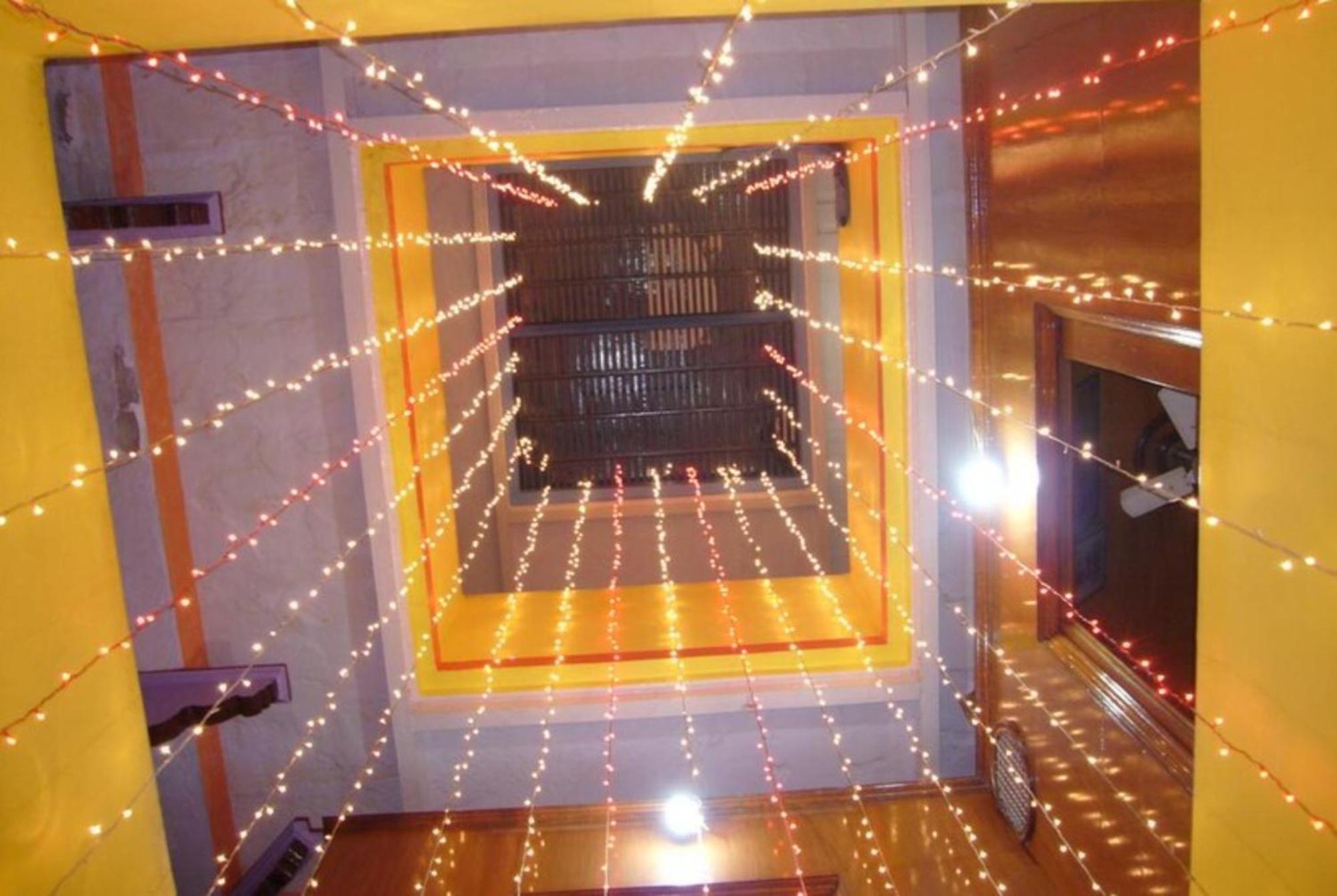 Grg Shanti Guest House Varanasi Near Manikarnika Ghat Eksteriør billede