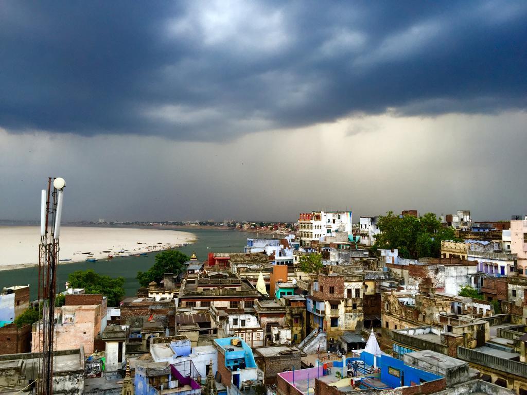Grg Shanti Guest House Varanasi Near Manikarnika Ghat Eksteriør billede