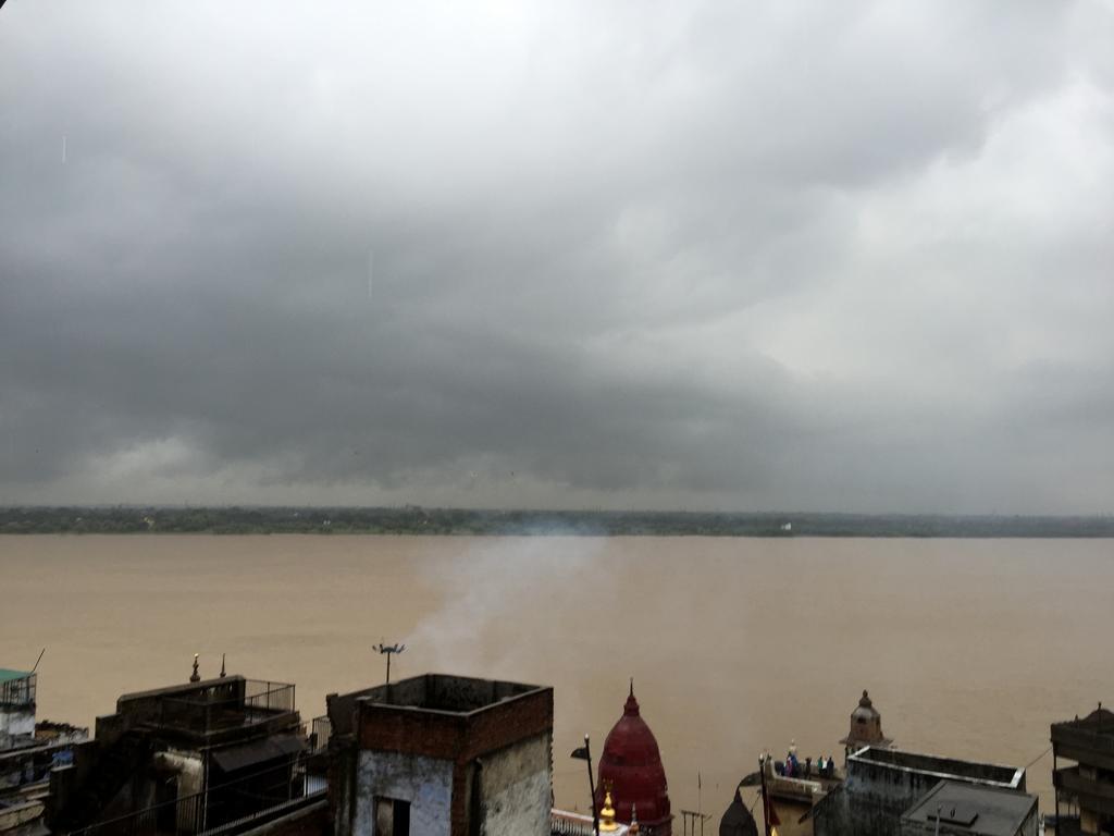 Grg Shanti Guest House Varanasi Near Manikarnika Ghat Eksteriør billede