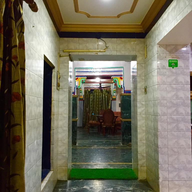 Grg Shanti Guest House Varanasi Near Manikarnika Ghat Eksteriør billede