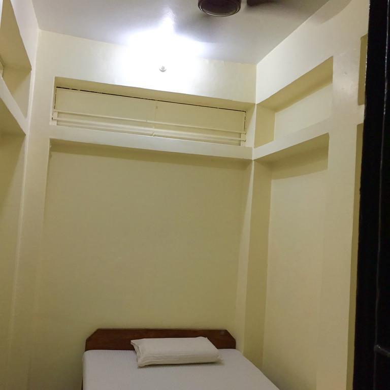 Grg Shanti Guest House Varanasi Near Manikarnika Ghat Eksteriør billede