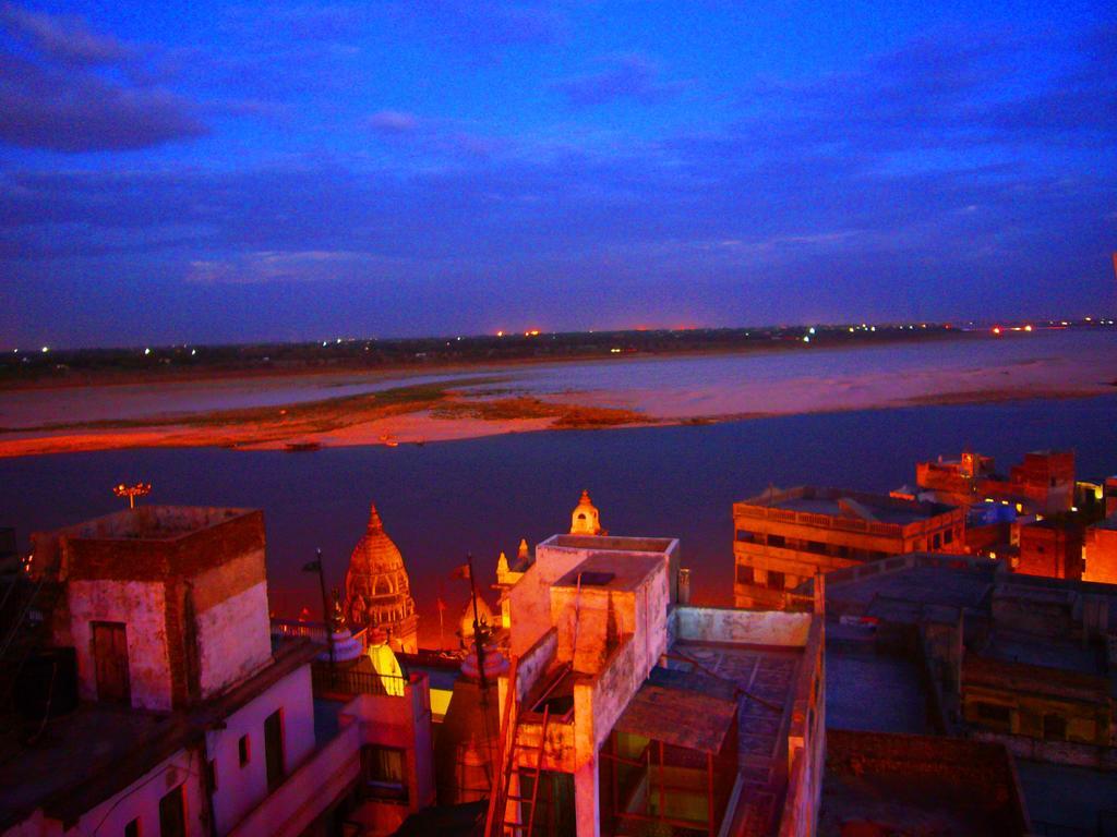Grg Shanti Guest House Varanasi Near Manikarnika Ghat Eksteriør billede